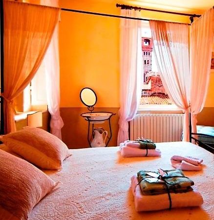 Bed And Breakfast Evelina Lucca Ngoại thất bức ảnh